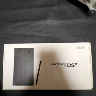 dsi ブラック　未使用(携帯用ゲーム機本体)