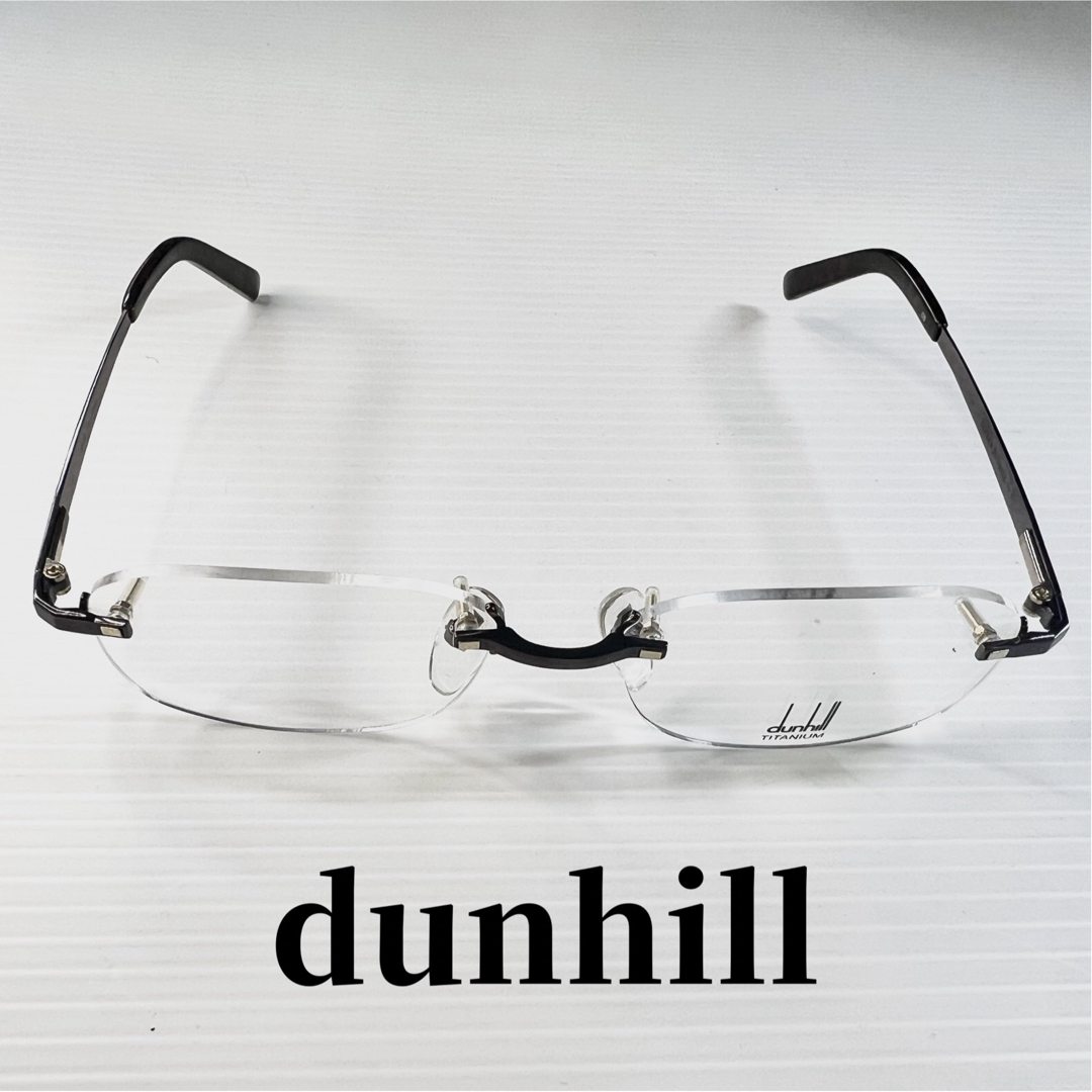 Dunhill(ダンヒル)の27%割引！　dunhillダンヒル　新品　未使用　チタン　メガネフレーム メンズのファッション小物(サングラス/メガネ)の商品写真