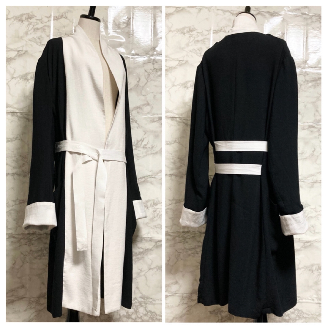 Ann Demeulemeester(アンドゥムルメステール)の【極美品 18SS】ANN DEMEULEMEESTER バイカラーガウンコート レディースのジャケット/アウター(ガウンコート)の商品写真