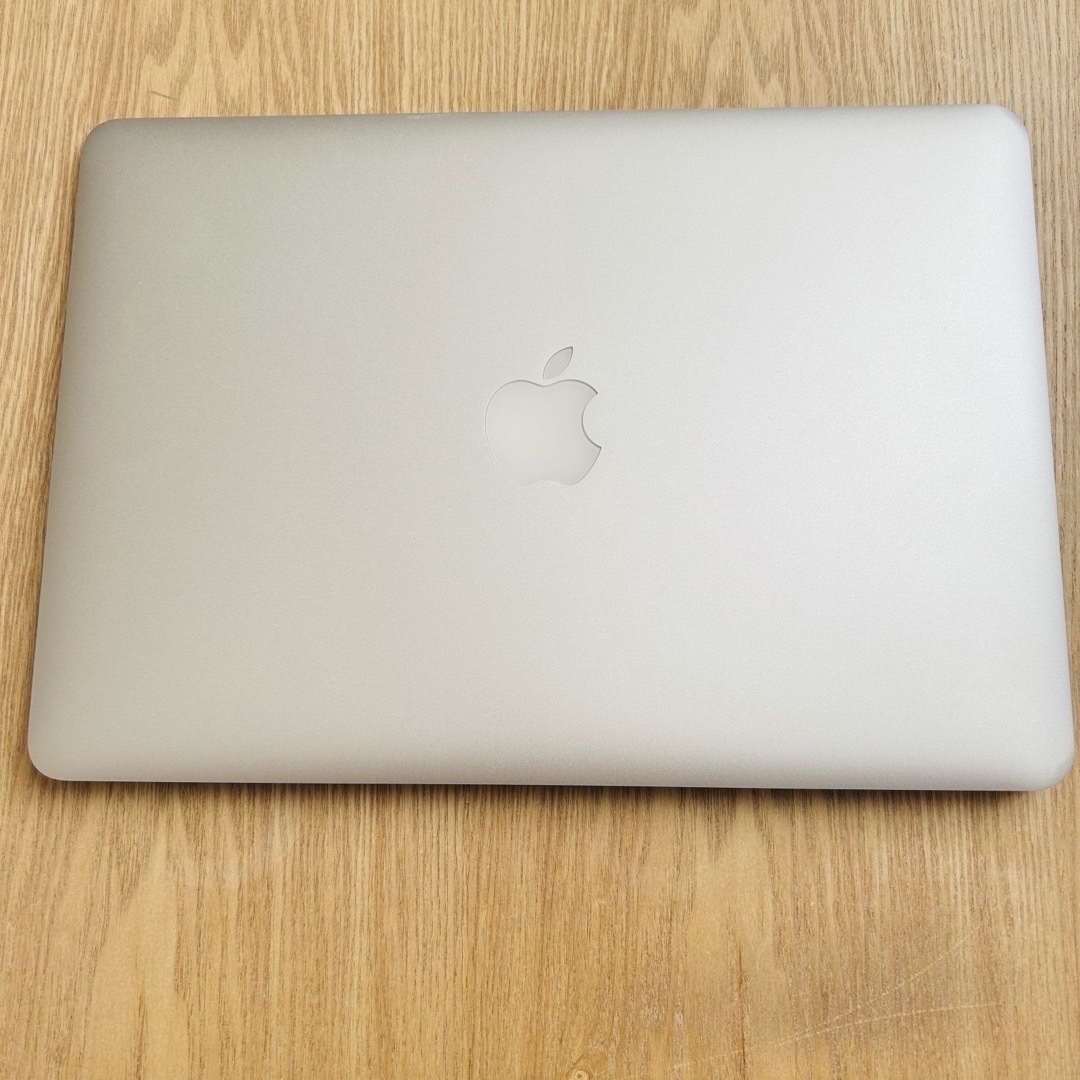 Mac (Apple)(マック)のMacBook air 2015 early 13インチ　 スマホ/家電/カメラのPC/タブレット(ノートPC)の商品写真