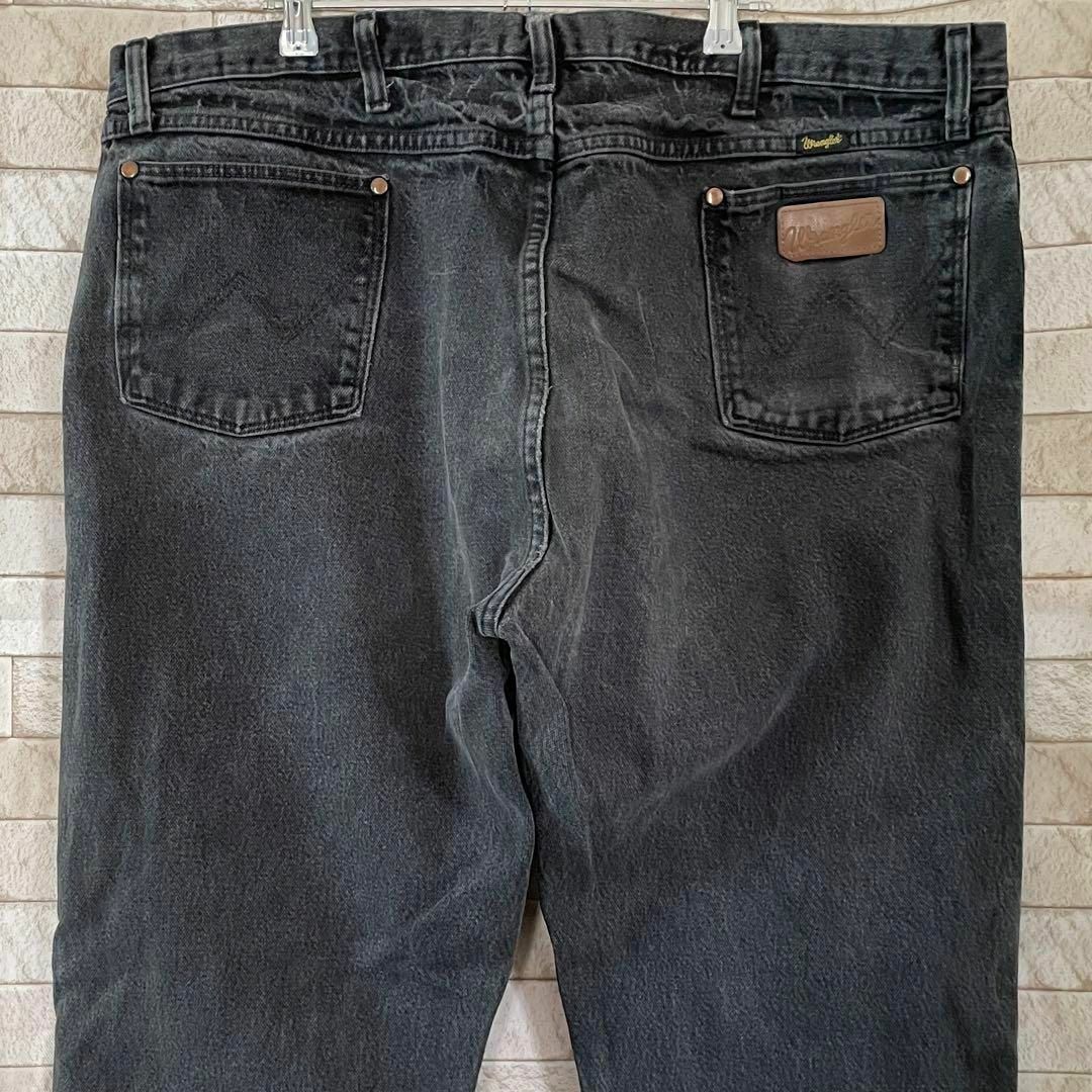 Wrangler(ラングラー)のラングラー デニム 90s メキシコ製 13MWZ 革タグ 黒 44×32 メンズのパンツ(デニム/ジーンズ)の商品写真