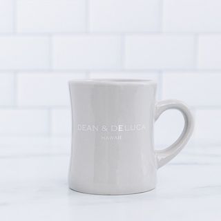 ディーンアンドデルーカ(DEAN & DELUCA)のディーンアンドデルーカ ハワイ限定　マグカップ　 グレー(グラス/カップ)