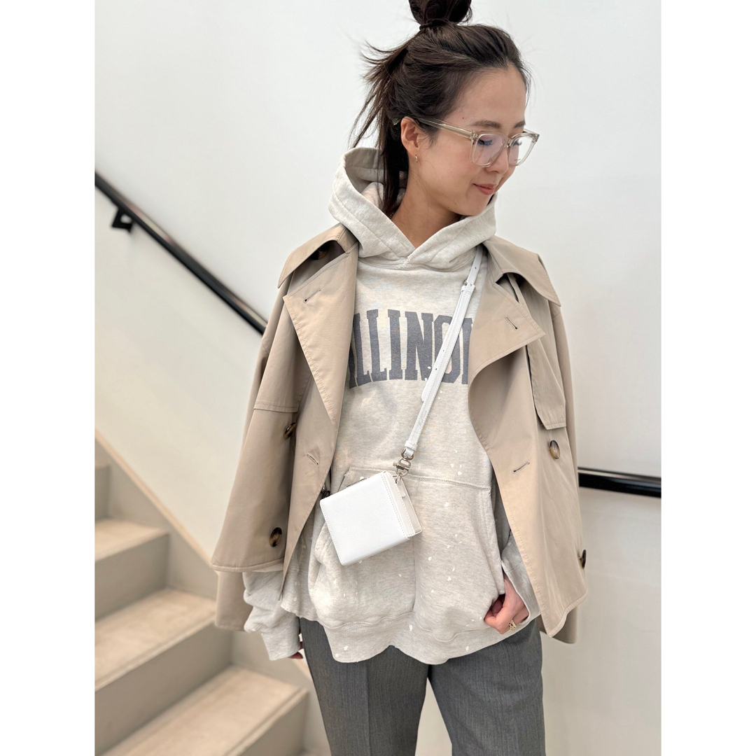 L'Appartement DEUXIEME CLASSE(アパルトモンドゥーズィエムクラス)の新品【REMI RELIEF/レミ レミーフ】 PAINTED HOODIE レディースのトップス(トレーナー/スウェット)の商品写真