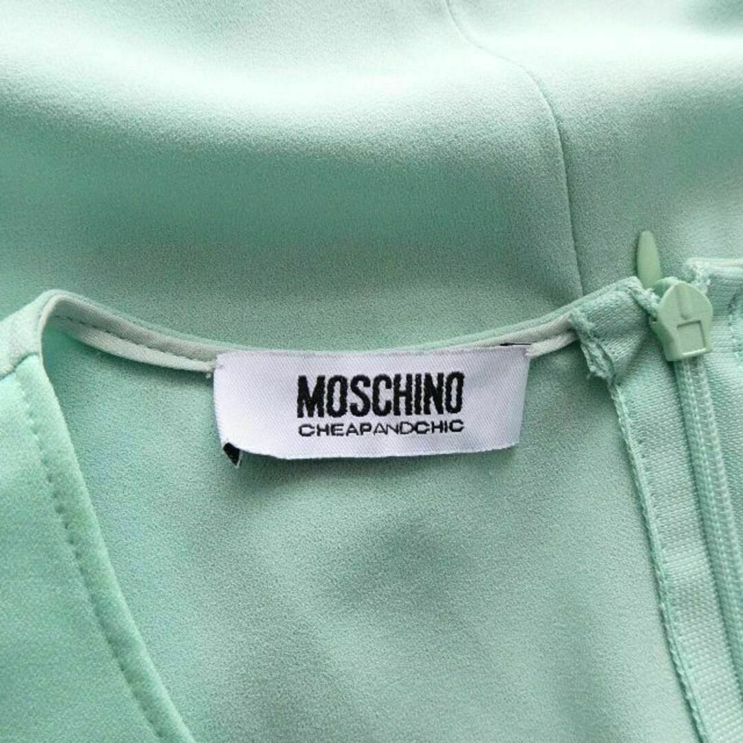 MOSCHINO(モスキーノ)の極美品 MOSCHINO プリント ストレッチ 半袖 カットソー レディースのトップス(シャツ/ブラウス(長袖/七分))の商品写真