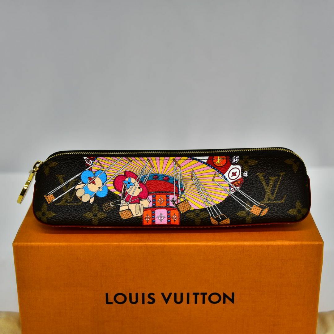 LOUIS VUITTON(ルイヴィトン)の未使用品 ルイ・ヴィトン LOUIS VUITTON ヴィヴィエンヌ ペンケース レディースのファッション小物(その他)の商品写真