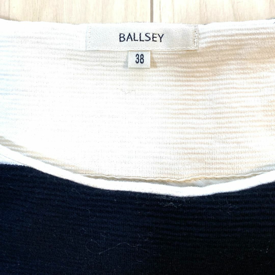 Ballsey(ボールジィ)の* BALLSEY ボールジー トゥモローランド 白黒ボーダー  サイズ38 レディースのトップス(カットソー(長袖/七分))の商品写真