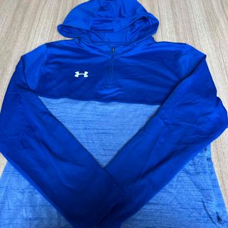 アンダーアーマー(UNDER ARMOUR)のunderarmour トップス　150(ウェア)