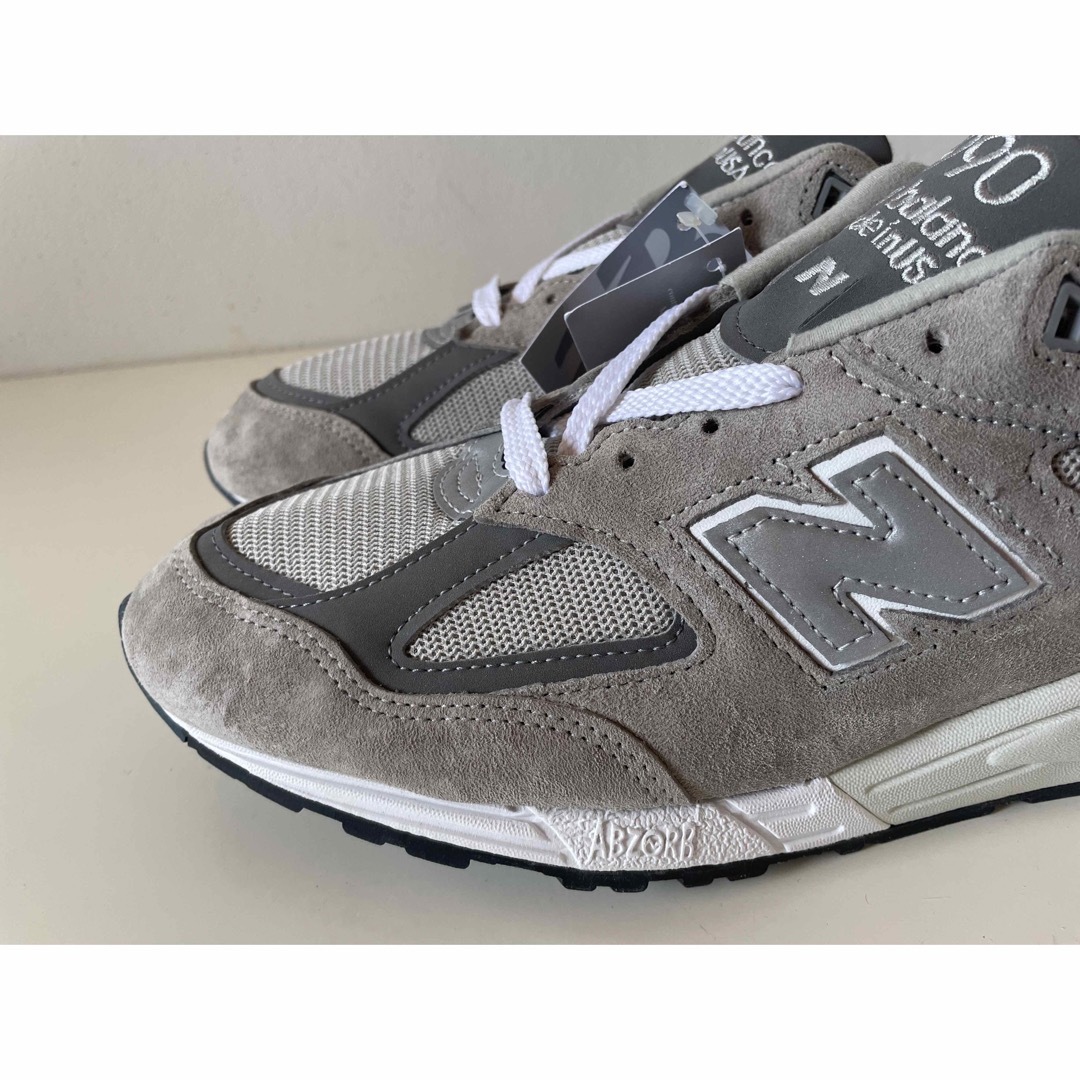 New Balance(ニューバランス)の未使用品◎USA製 ニューバランス M990GY2 V2 グレー US11D◎ メンズの靴/シューズ(スニーカー)の商品写真