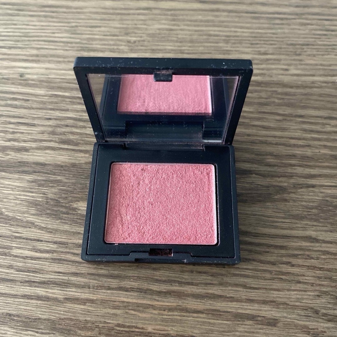 NARS(ナーズ)のNARS ナーズブラッシュ　4013N ORGASM オーガズム コスメ/美容のベースメイク/化粧品(チーク)の商品写真