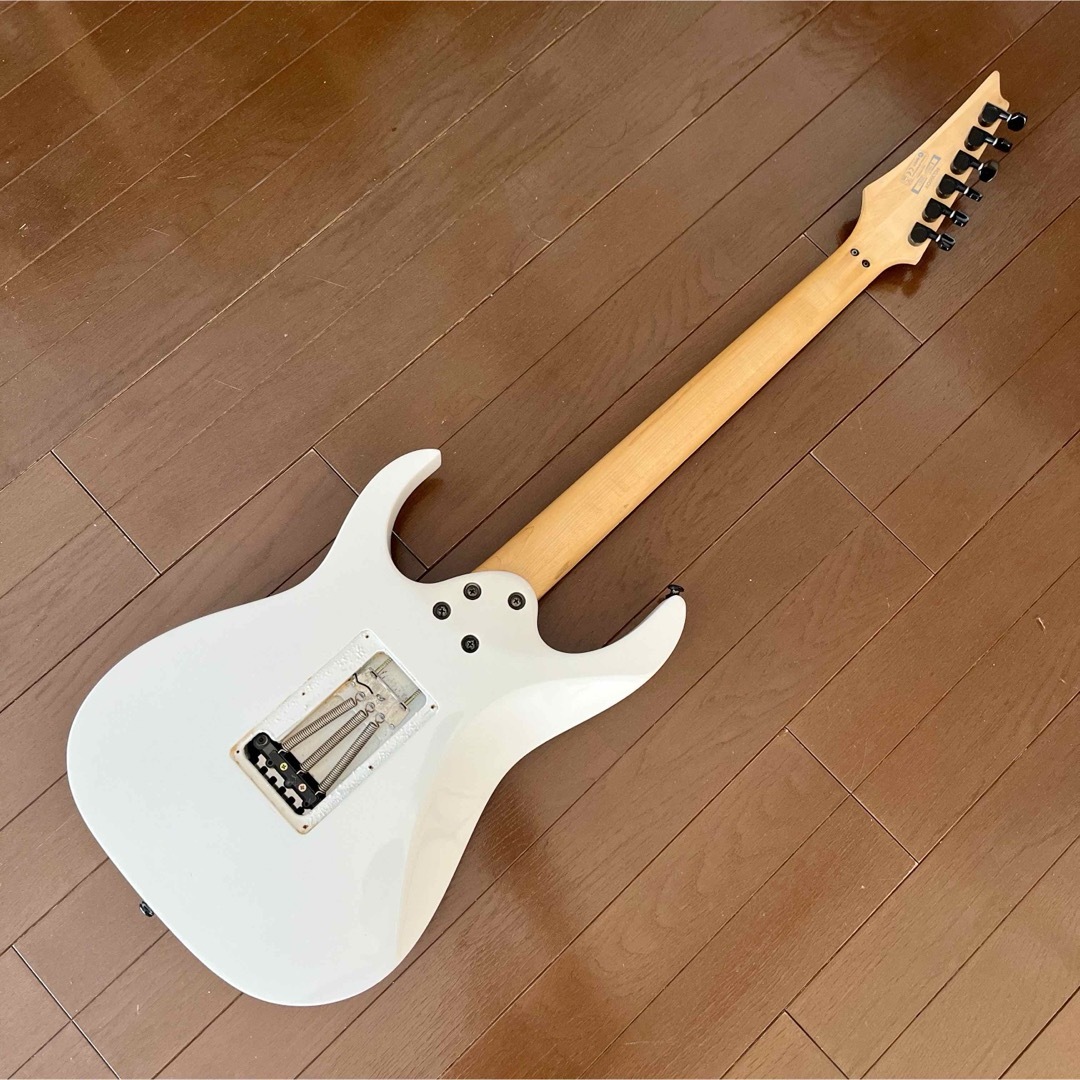 Ibanez(アイバニーズ)のIbanez RGシリーズ HSH 楽器のギター(エレキギター)の商品写真