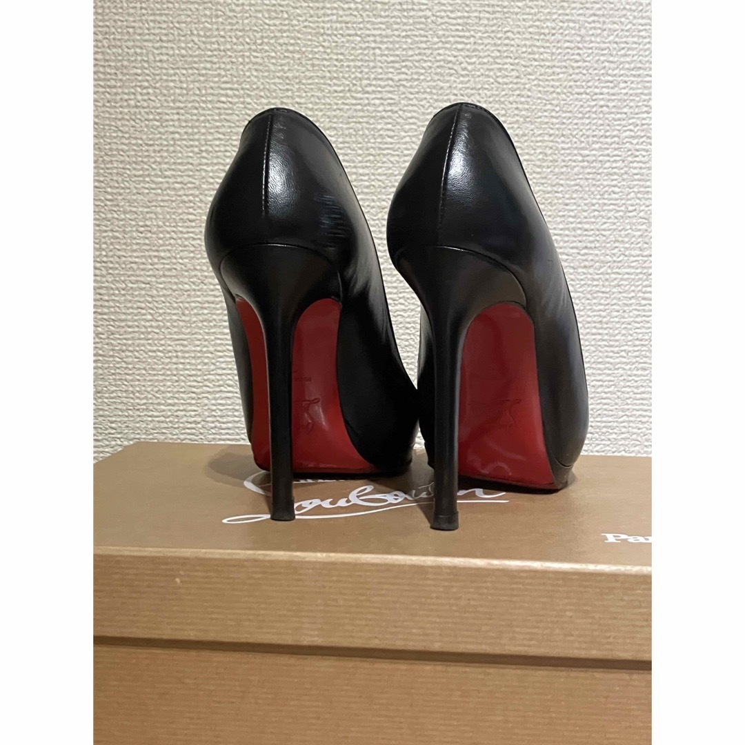 Christian Louboutin(クリスチャンルブタン)のクリスチャンルブタン　Christian Louboutin パンプス　37 レディースの靴/シューズ(ハイヒール/パンプス)の商品写真