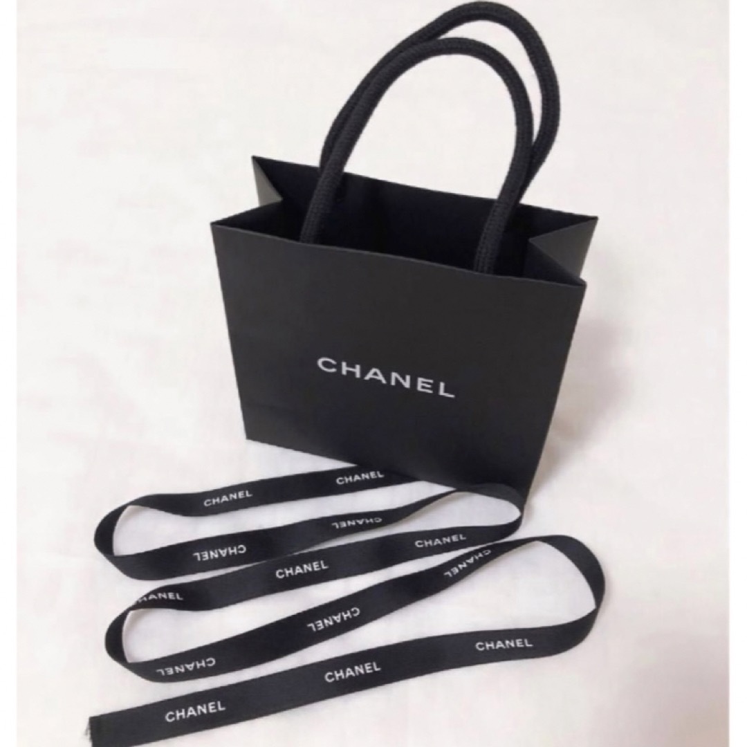 CHANEL(シャネル)のCHANELショッパー　リボン レディースのバッグ(ショップ袋)の商品写真