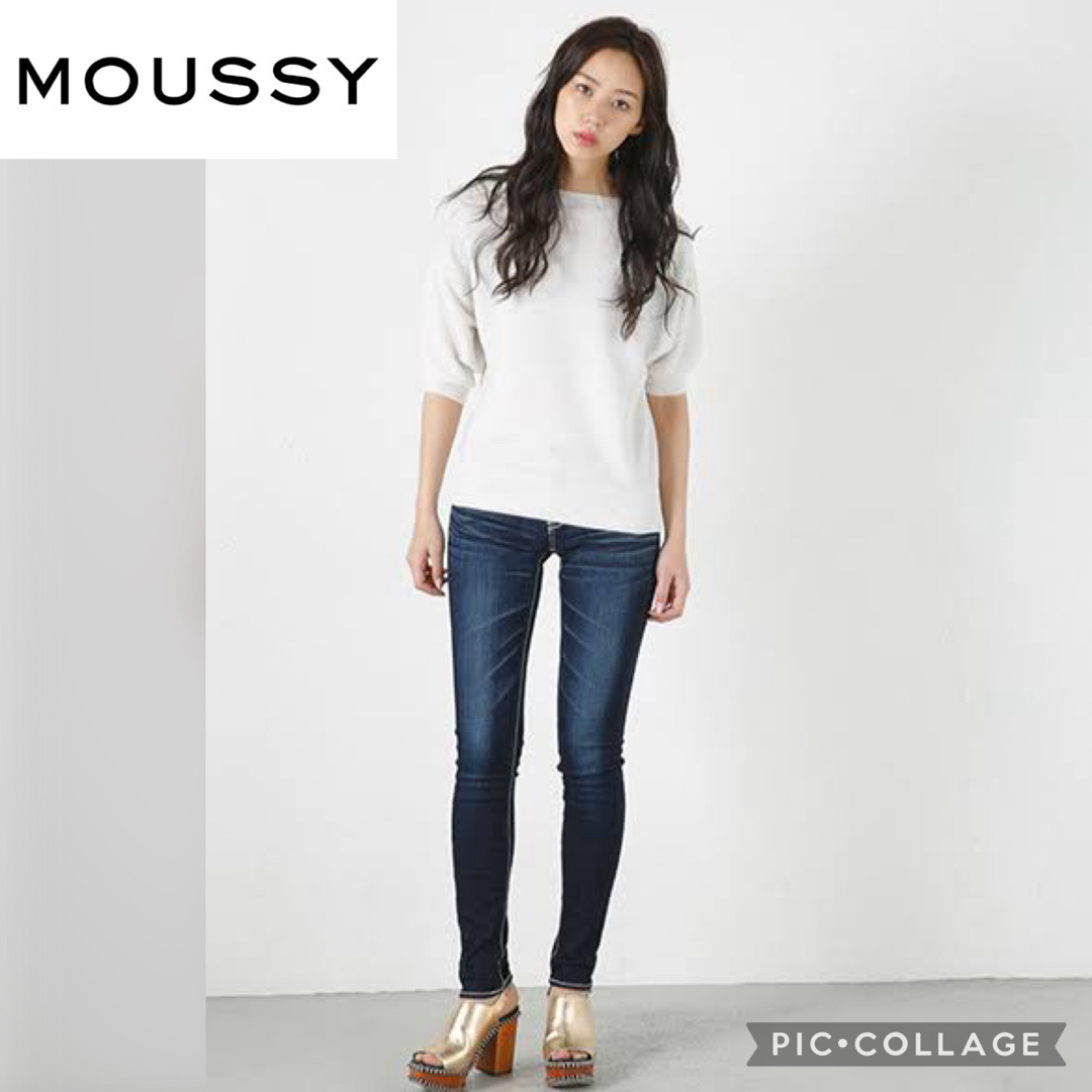 moussy(マウジー)のMOUSSYマウジーパウダースキニーデニム 25inch レディースのパンツ(デニム/ジーンズ)の商品写真