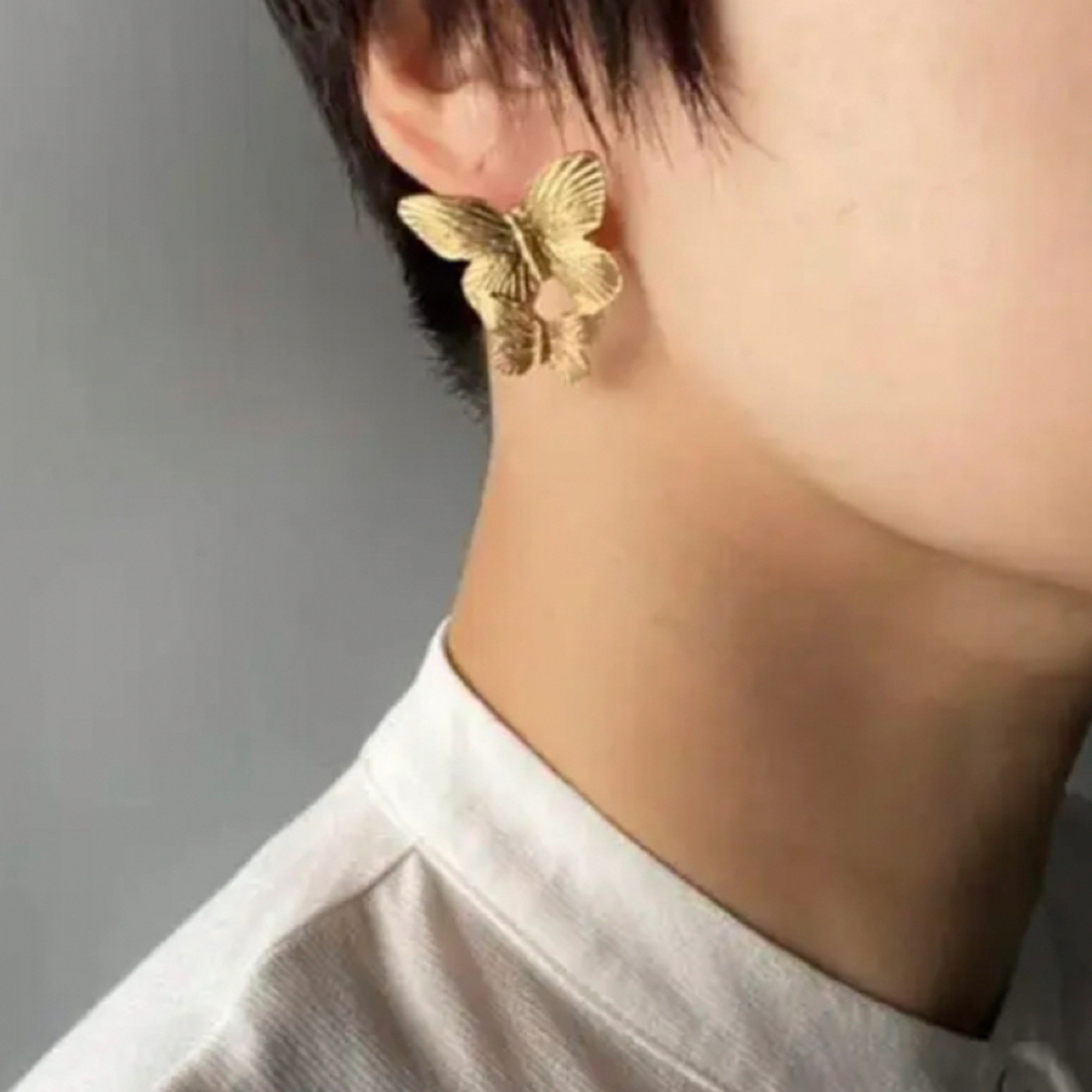 【バタフライ】インポートzara todayful papillonner レディースのアクセサリー(ピアス)の商品写真