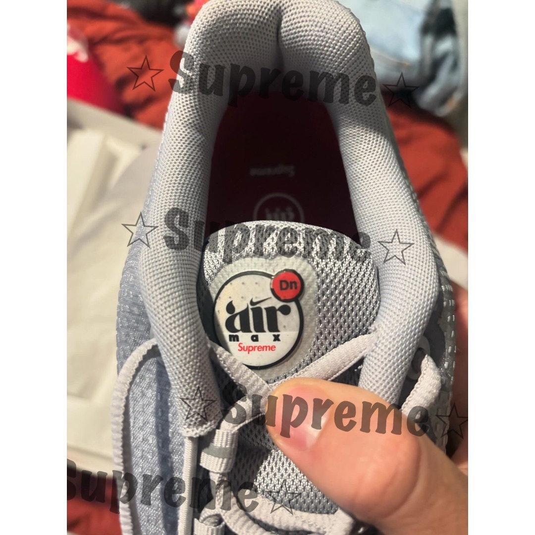 Supreme(シュプリーム)のSupreme × Nike Air Max DNシュプリームナイキエアマックス メンズの靴/シューズ(スニーカー)の商品写真