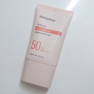 イニスフリー(Innisfree)のイニスフリー TONE UP NO SEBUM SUNSCREEN EX(化粧下地)