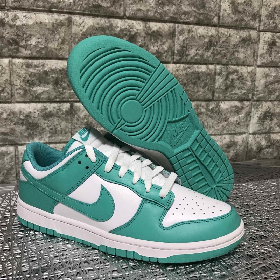 NIKE(ナイキ)のNIKE DUNK LOW RETRO☆BTTYS☆28cm メンズの靴/シューズ(スニーカー)の商品写真