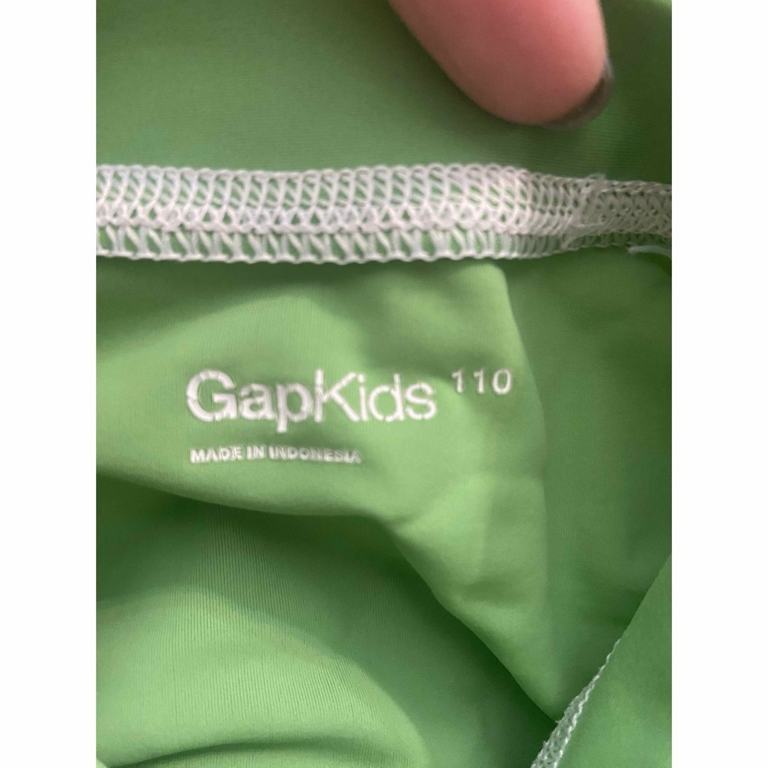 GAP Kids(ギャップキッズ)のGAP kids 110 キッズ/ベビー/マタニティのキッズ服男の子用(90cm~)(Tシャツ/カットソー)の商品写真