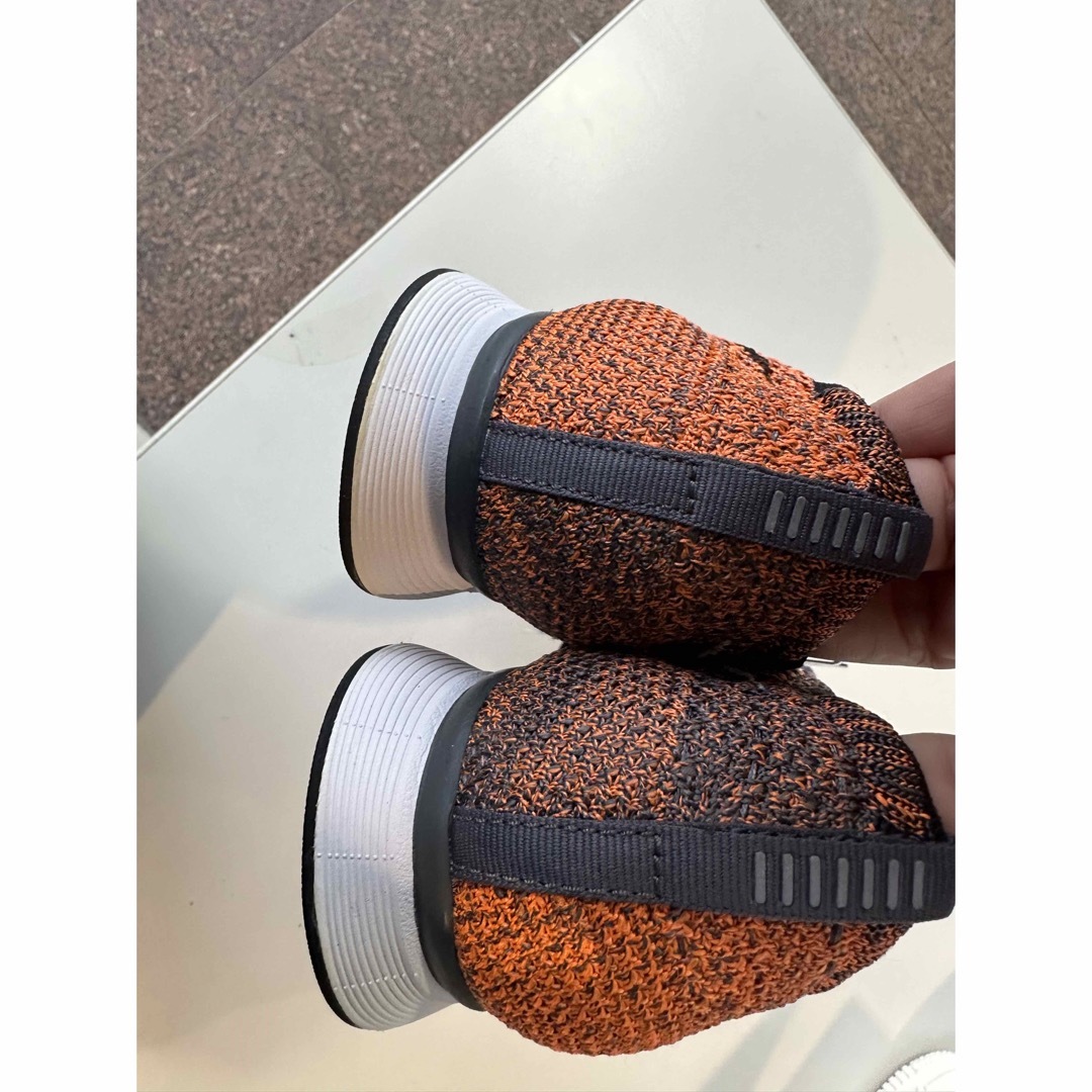 NIKE(ナイキ)のNIKE FLYKNIT RACER TOTAL ORANGE US8.5 新品 メンズの靴/シューズ(スニーカー)の商品写真