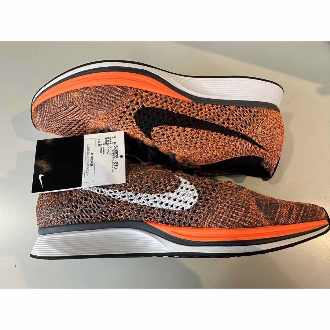 NIKE(ナイキ)のNIKE FLYKNIT RACER TOTAL ORANGE US8.5 新品 メンズの靴/シューズ(スニーカー)の商品写真