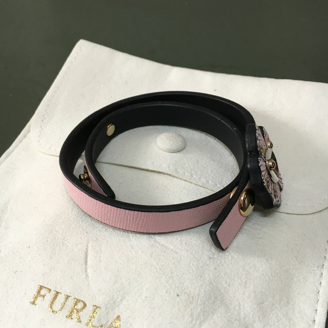 Furla(フルラ)のイタリア製　FURLA　フルラ　ブレスレット　USED　11048 レディースのアクセサリー(ブレスレット/バングル)の商品写真