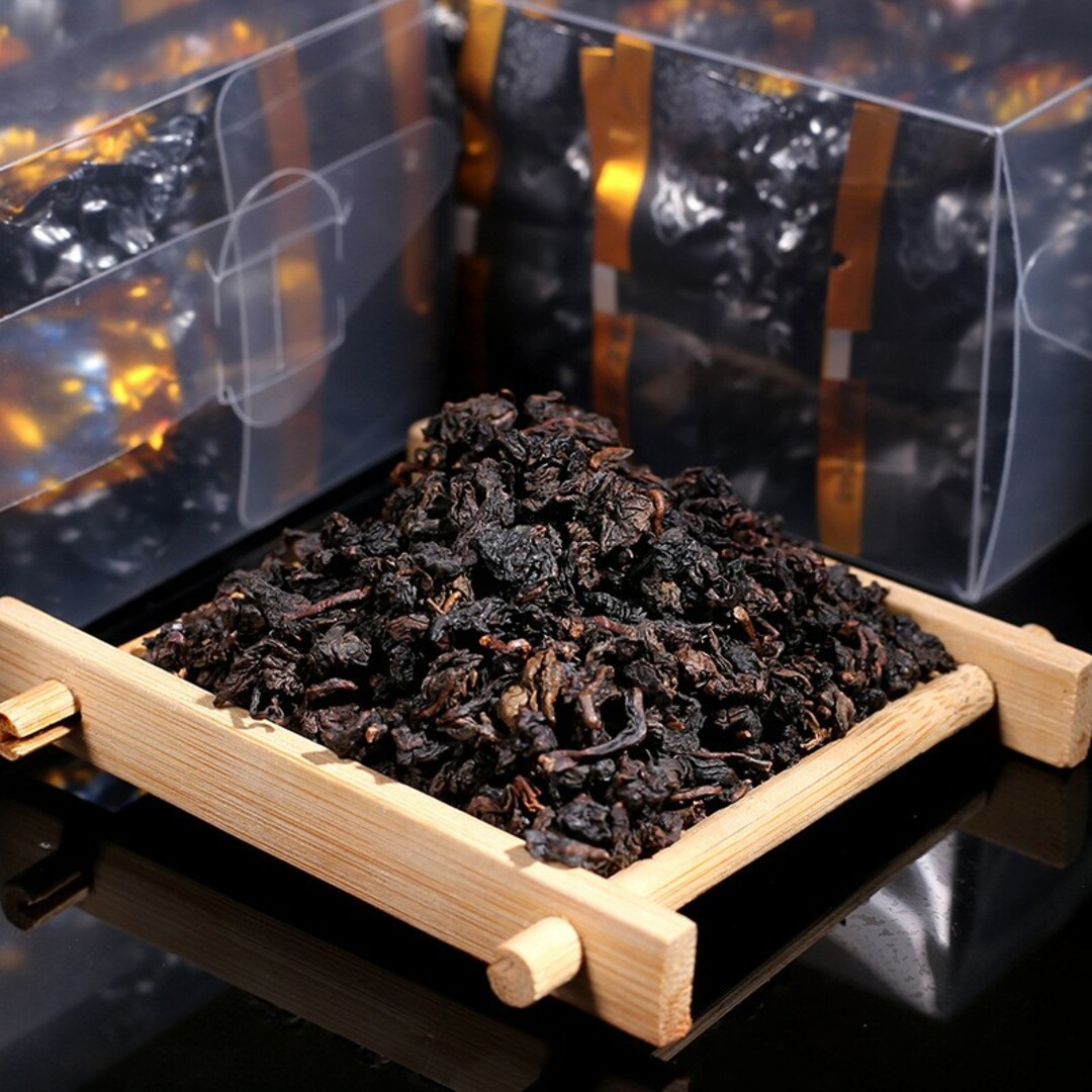 中国茶葉　黒烏龍茶　約7g×25包　hotでもcoldでも抜群の美味しさ！ 食品/飲料/酒の飲料(茶)の商品写真