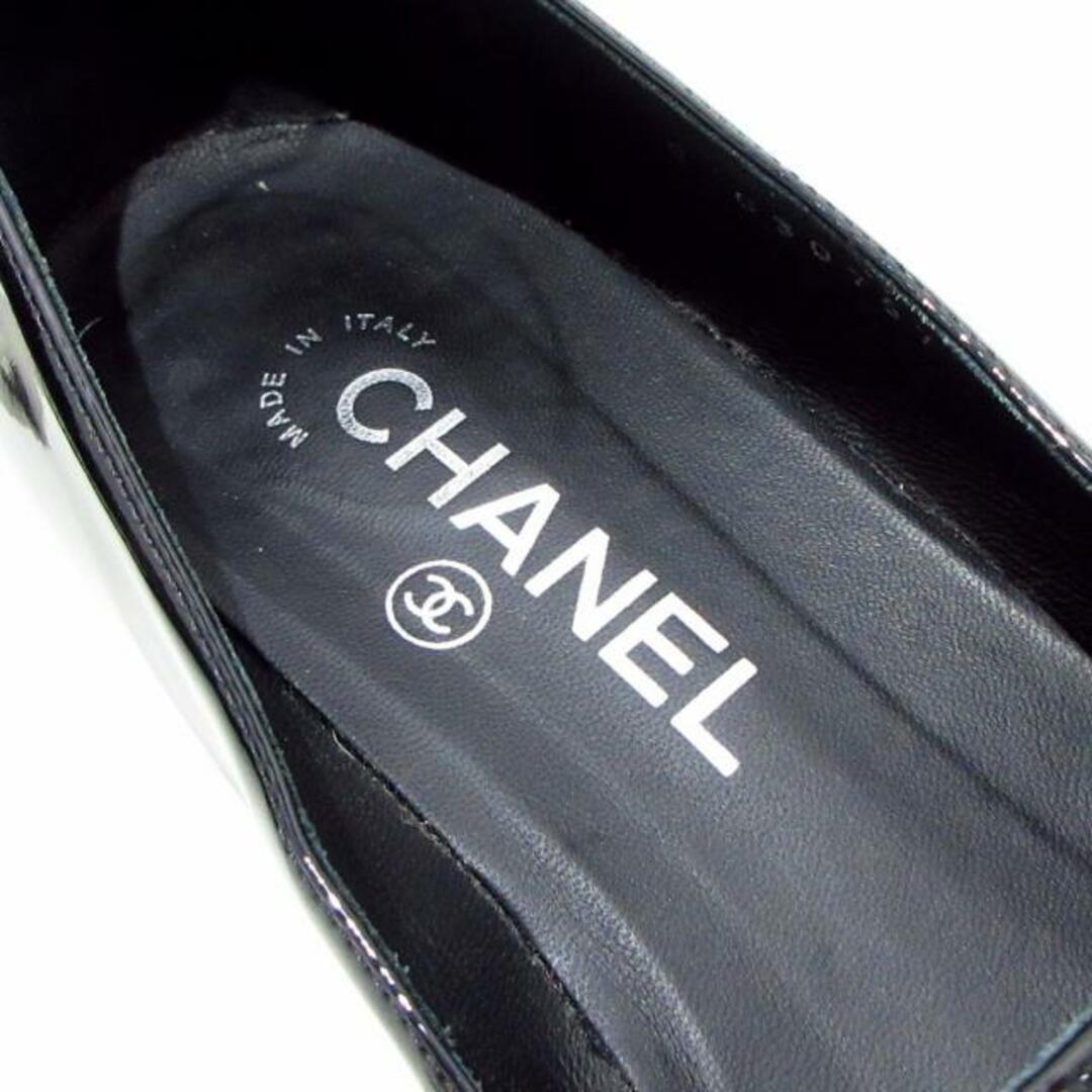 CHANEL(シャネル)のCHANEL(シャネル) フラットシューズ 36 C レディース ココマーク G30757 黒 パール/オペラパンプス エナメル（レザー） レディースの靴/シューズ(その他)の商品写真