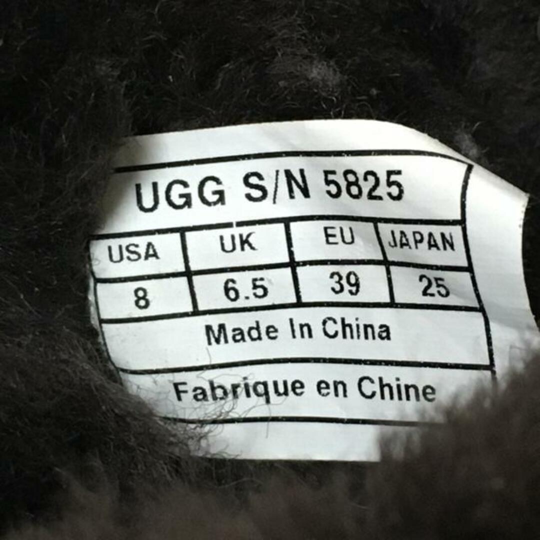 UGG(アグ)のUGG(アグ) ショートブーツ 25 レディース クラシックショート 5825 ダークブラウン ムートン レディースの靴/シューズ(ブーツ)の商品写真