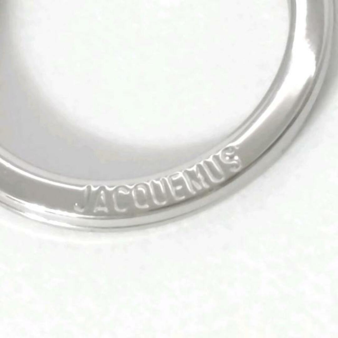 JACQUEMUS(ジャックムー) キーホルダー(チャーム)美品  - シルバー キーリング/バッグモチーフ 金属素材 レディースのファッション小物(キーホルダー)の商品写真