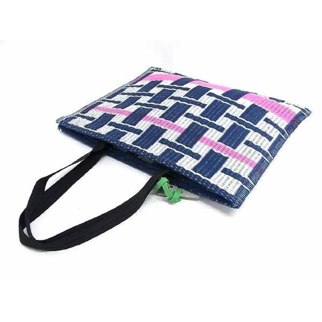 MARNI - □新品□未使用□ MARNI マルニ フラワーカフェ PVC MARNI - □新品□未使用□ MARNI マルニ フラワーカフェ PVC
