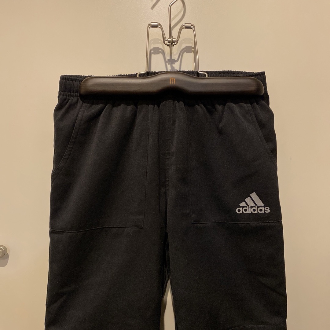 adidas(アディダス)のadidas パンツ アディダス キッズ/ベビー/マタニティのキッズ服男の子用(90cm~)(パンツ/スパッツ)の商品写真