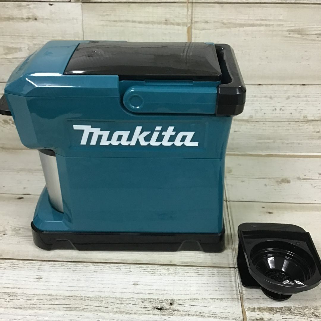 Makita(マキタ)のマキタ 充電式コーヒーメーカー バッテリ充電器別売 CM501DZ スマホ/家電/カメラの調理家電(コーヒーメーカー)の商品写真