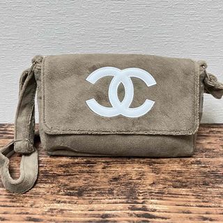 シャネル(CHANEL)の【新品未使用】CHANEL シャネル ショルダーバッグ　ベージュ×白ロゴ(ショルダーバッグ)