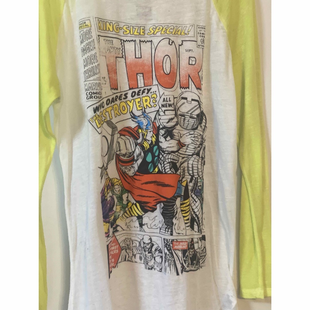 FOREVER 21(フォーエバートゥエンティーワン)のS forever21 MARVEL マーベル アメコミロンTシャツ ロックT レディースのトップス(Tシャツ(長袖/七分))の商品写真