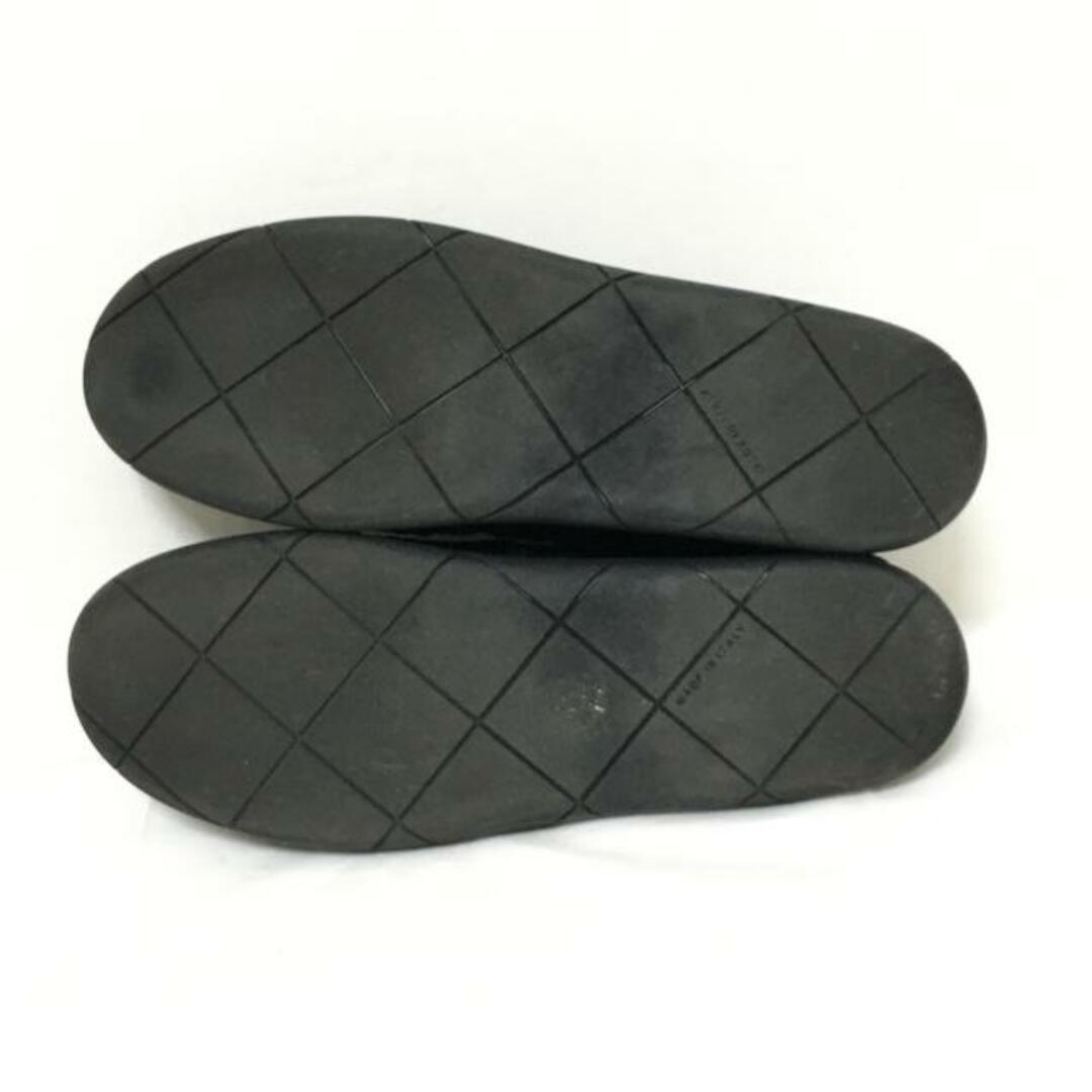 Bottega Veneta(ボッテガヴェネタ)のBOTTEGA VENETA(ボッテガヴェネタ) スニーカー 41 メンズ - 黒 編み込み 化学繊維 メンズの靴/シューズ(スニーカー)の商品写真