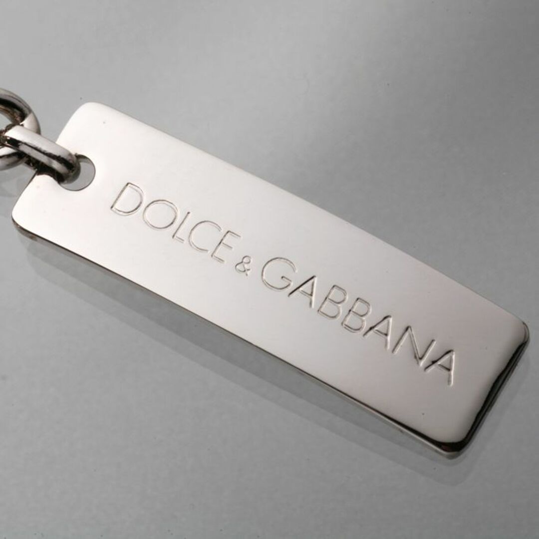 DOLCE&GABBANA(ドルチェアンドガッバーナ)のS8355M 美品 ドルチェ & ガッバーナ シルバーカラー キーリング 箱付き メンズのファッション小物(キーホルダー)の商品写真