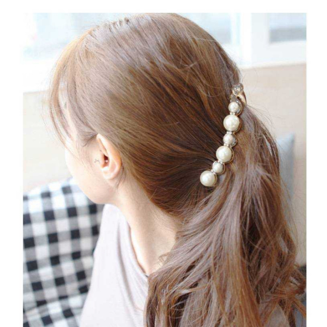 【セット販売】パール バナナクリップ、ピアス クロス パール ビジュー ゴールド レディースのヘアアクセサリー(バレッタ/ヘアクリップ)の商品写真