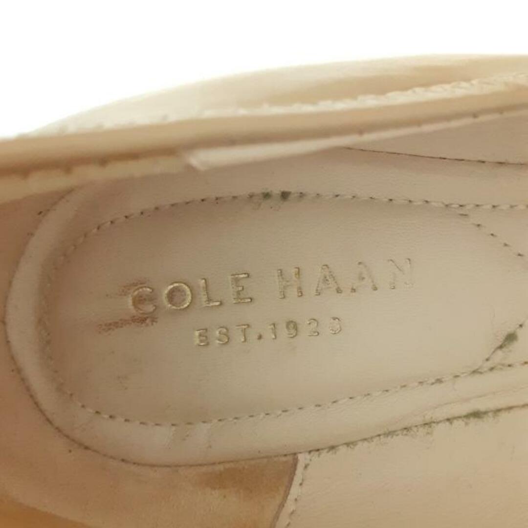 Cole Haan(コールハーン)のCOLE HAAN(コールハーン) パンプス 7 1/2 B レディース - ライトブラウン エナメル（レザー） レディースの靴/シューズ(ハイヒール/パンプス)の商品写真