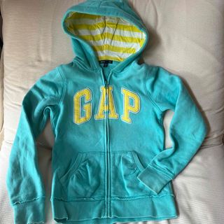 ギャップ(GAP)のGAP 160 ジップパーカー　女の子(ジャケット/上着)