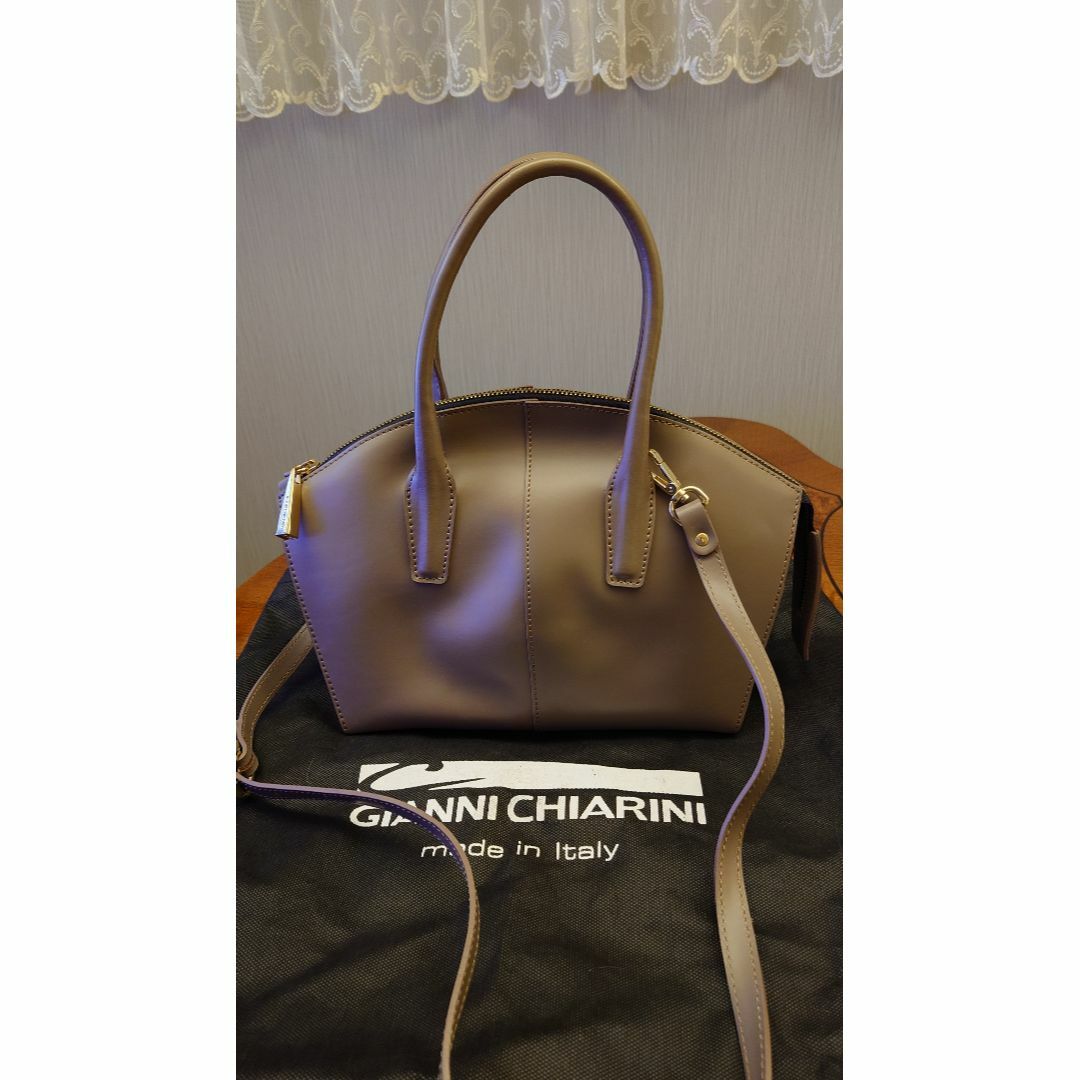 GIANNI CHIARINI - ジャンニキャリーニ　ハンドバッグ
