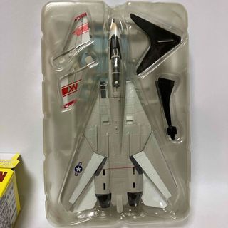 エフトイズコンフェクト(F-toys Confect)のF-14A トムキャット 1/144 VF-1 空母エンタープライズ搭載 73年(模型/プラモデル)