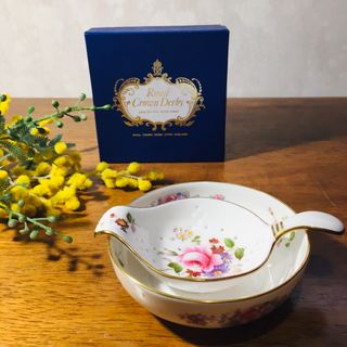 ロイヤルドルトン(Royal Doulton)の【廃盤】ロイヤルクラウンダービー  ポージー　ティーストレーナー&ボウル 箱付(食器)