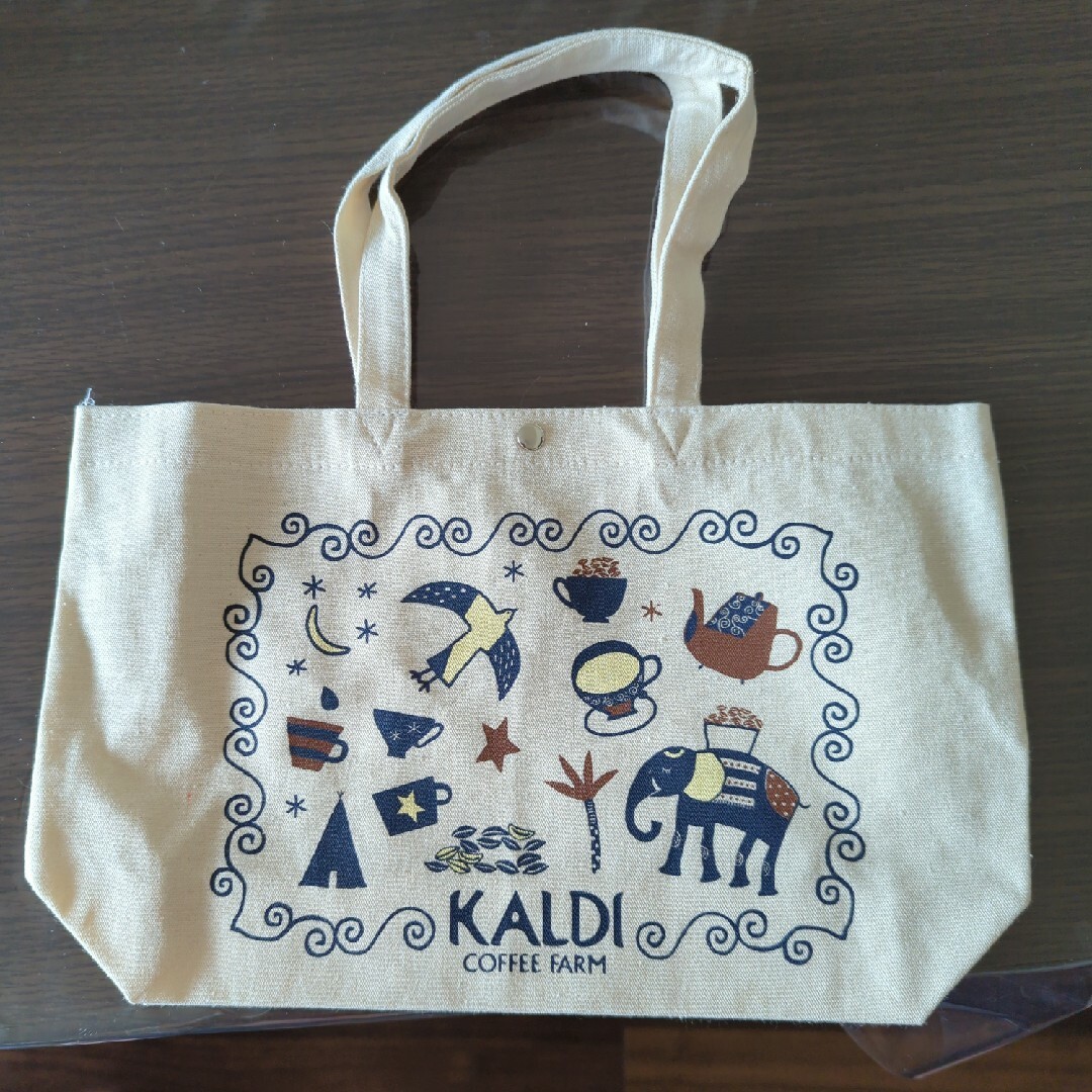 KALDI(カルディ)のKALDI コーヒーファーム　トートバッグ　新品未使用品 エンタメ/ホビーのコレクション(その他)の商品写真