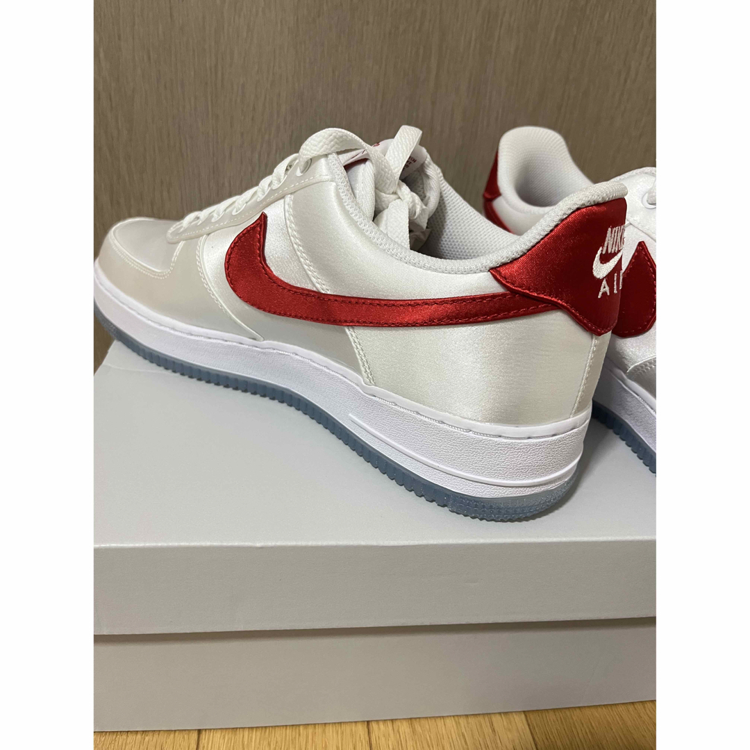 NIKE(ナイキ)のAIR FORCE 1 '07 ESS SNKR 新品 レディースの靴/シューズ(スニーカー)の商品写真