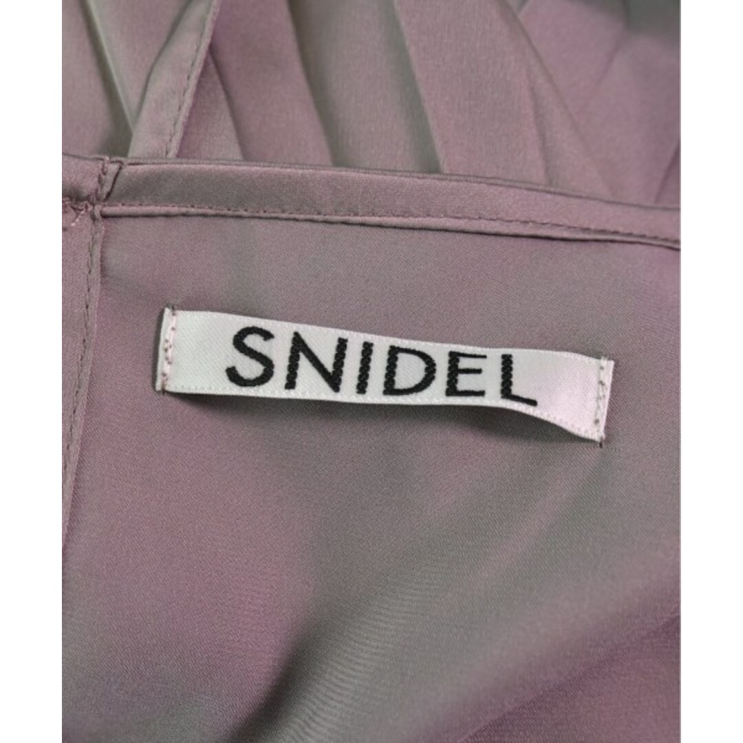 SNIDEL(スナイデル)のSNIDEL スナイデル ワンピース 1(M位) 紫系 【古着】【中古】 レディースのワンピース(ひざ丈ワンピース)の商品写真