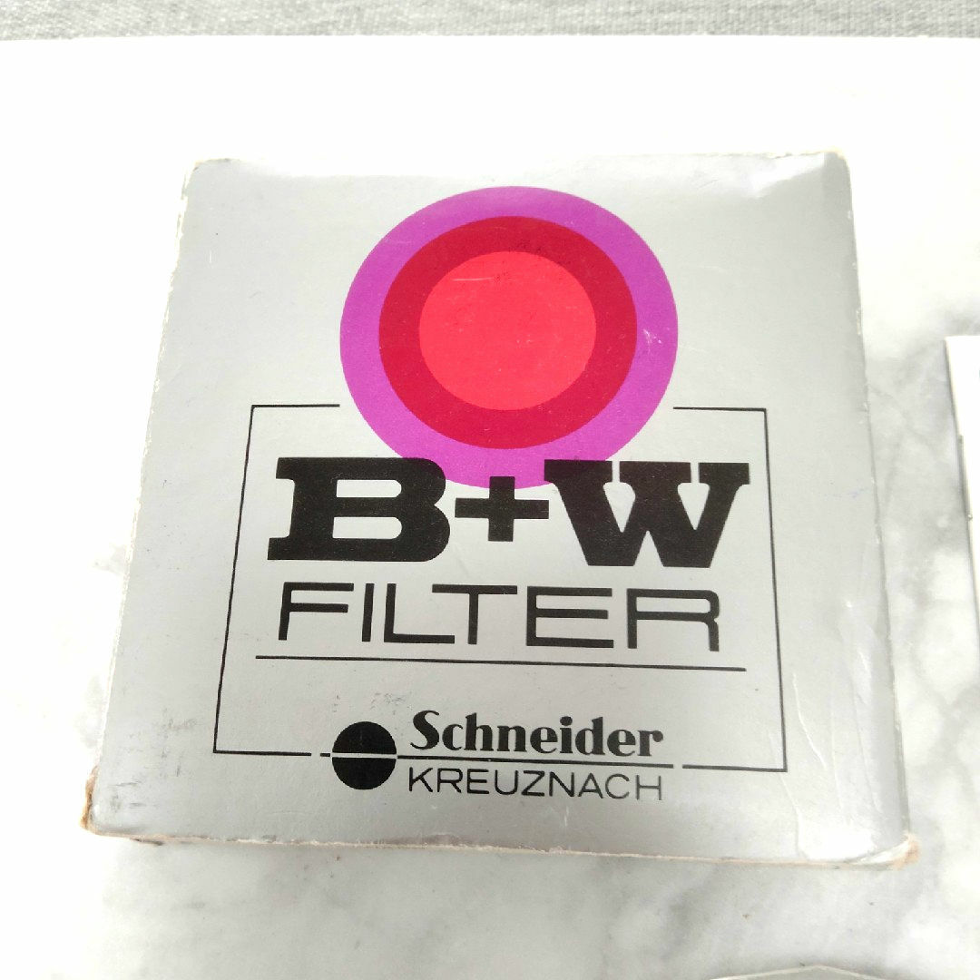 Schneider KREUZNACH  B+W FILTER 67E POL スマホ/家電/カメラのカメラ(フィルター)の商品写真