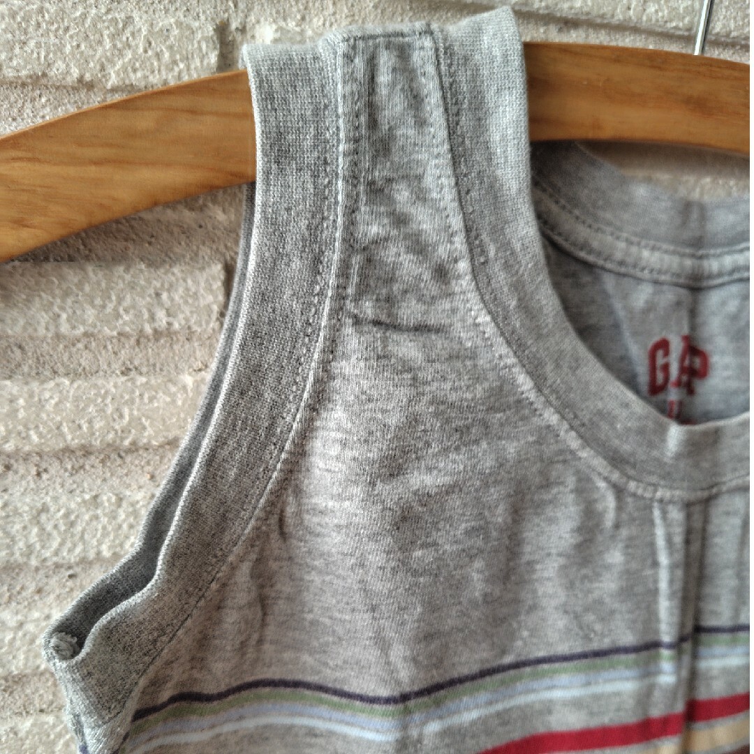 GAP(ギャップ)のGAP　ギャップ　BLUEMART　110　Tシャツ　ノースリーブ　タンクトップ キッズ/ベビー/マタニティのキッズ服男の子用(90cm~)(Tシャツ/カットソー)の商品写真