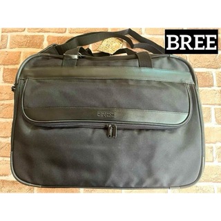 ブリー(BREE)の✨美品✨ BREE ブリーフケース 大容量 黒色 モバイル PC ビジネス (ビジネスバッグ)