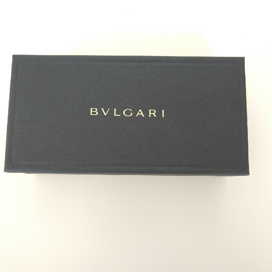 BVLGARI(ブルガリ)のBVLGARIメガネケース レディースのファッション小物(サングラス/メガネ)の商品写真