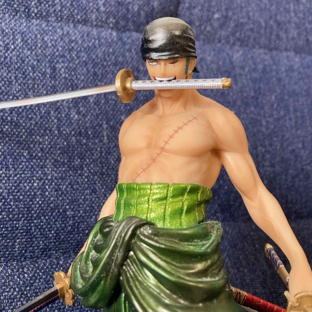 ONE PIECE(ワンピース)のワンピース一番くじA賞 ゾロ 覇気・武装色 ハンドメイドのおもちゃ(フィギュア)の商品写真